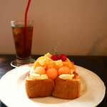 CAFE Yuri no Mori - 