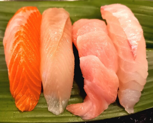 Sakae Zushi Takasago Dori Shiten photo 3