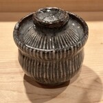 登喜和鮨 - 地物 ズワイ蟹ほぐし餡掛け、舞茸出汁の里芋蓮根蒸し饅頭