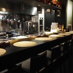 イタリアン チャイナバル村塾 - 店内