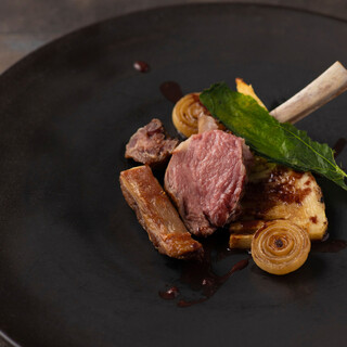 五感を刺激する、料理とワインのペアリング体験