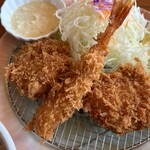 とんかつ一筋 六白家 - 