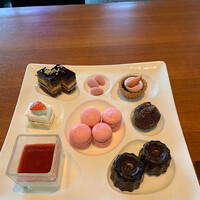 ゼックスウエスト サルヴァトーレ クオモブロス - 