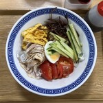 豚骨らーめん まる龍 - 冷やし中華 800円