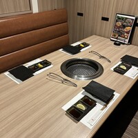 近江うし 焼肉 にくTATSU 青山本店 - 