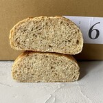 人舟 - おまけ塩麹酵母丸パン　断面