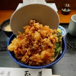 玉屋 - かき揚げ丼、1,000円。