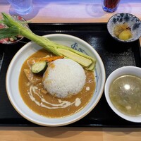 中国意境菜 白燕 - マレーシア風サンバルカレー