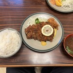 かつ平 - ロースカツ定食