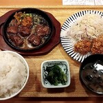 大衆食堂 てんぐ大ホール - サイコロステーキと鶏からの定食