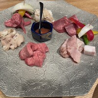北新地 肉料理 名門 - 