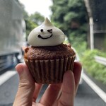 ベイク ルーム - わたくし、助手席でモグモグ。