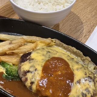 せんば自由軒キッチン_1