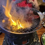 万正 - 燃える中落ちカルビ