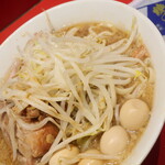 ラーメン二郎 - ラーメン半分＋うずら海苔