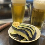 味乃家 - 鉄板の熱気を吹き飛ばす「水ナス」生姜醤油で
      
      生２ぃーーーとb(ˊᗜˋ*)❑””