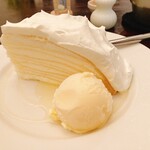 パルファン - ミルクレープ　フロマージュブランムース