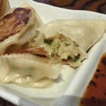 成明茶楼 - 焼き餃子