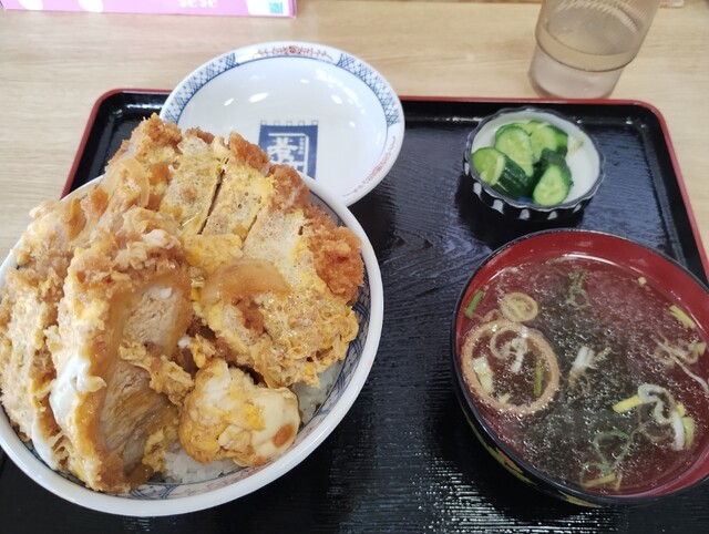 若竹 - 塩川（食堂）の写真