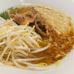 紅ズワイガニらぁ麺 まるはち屋 - 