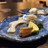 泳ぎとらふぐ活蟹料理 あじ平 曽根崎 - 