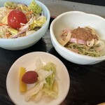 中国料理 頤和園 - サラダ、干豆腐の胡麻味噌和え、香の物