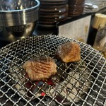 炭火焼肉ホルモンさわいし - 