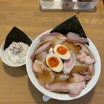 月の家 - チャーシューめん大盛　マヨチャーシューごはん半