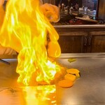 ステーキハウス蜂 - 