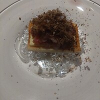 パトゥ - 長崎産瀬付き鯵　燻製バターとサマートリュフのトースト