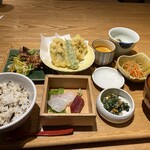 ニホンの食卓 つくみ - 