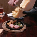 Cheese Dining Zolo - とろ〜りラクレットチーズ