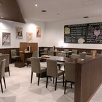 Cheese Dining Zolo - 内観