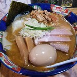 塩そば専門店 桑ばら - オマール海老とずわい蟹味噌とあん肝崩しの塩雲呑そば～クジラ出汁～