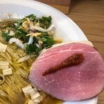 めん処 きよ洲 - ハムのような豚チャーシューが旨い！