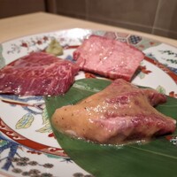 恵比寿 うしみつ - 群馬の特選タン、サガリ、ハラミ 