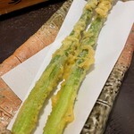 小嶋屋総本店 - 十日町産 アスパラ天ぷら（数量限定）