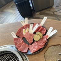 焼肉 The INNOCENT CARVERY 新丸ビル店 - 