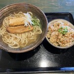 金月そば 恩納店