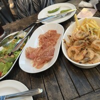 GARB CENTRAL -  GARB CENTRAL -