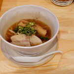 小太りぎょうざ まる - 