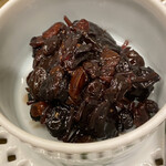 トゥ・ラ・ジョア イズム - 