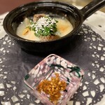 トゥ・ラ・ジョア イズム - 