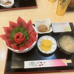 こつこつ - 本マグロ丼のランチ
