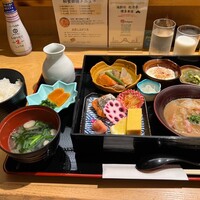 海鮮処松月亭 博多本店 - 朝から素晴らしい