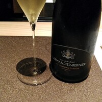 中洲 松 - 