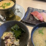 廻転とやま鮨 銀座 - 