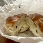 MARUICHI BAGEL - ブルーベリーベーグルにクリームチーズ