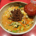 新宿 秀山 - ランチ坦々麺