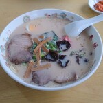 寿蘭 - とんこつラーメン(850yen)